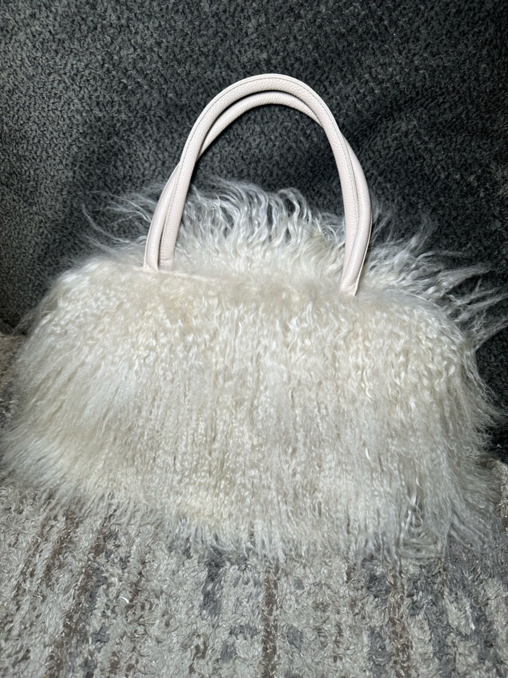 Plush Faux Fur Tote Bag in Cream